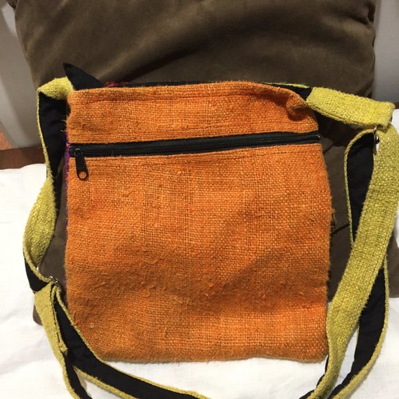 MULTICOLOR PATCHWORK CROSSBODY HANDBAGS - Picture 2 of 4